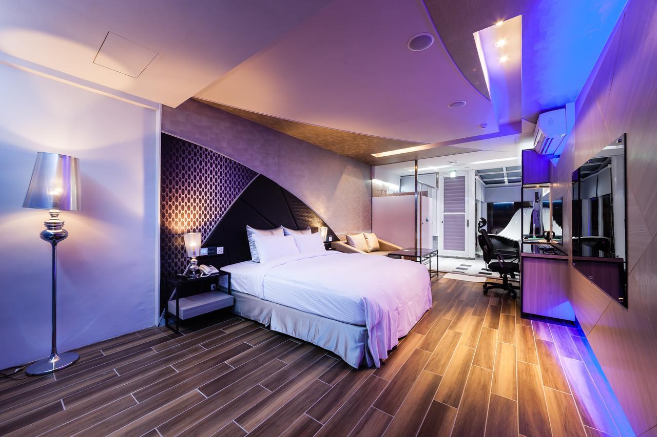 Ty Motel Таоюань Экстерьер фото